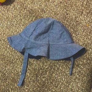 Carters summer hat 12months